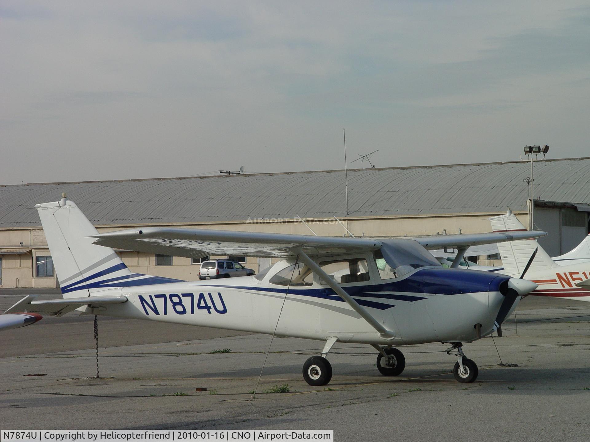 N7874U, 1964 Cessna 172F C/N 17251874, Parked