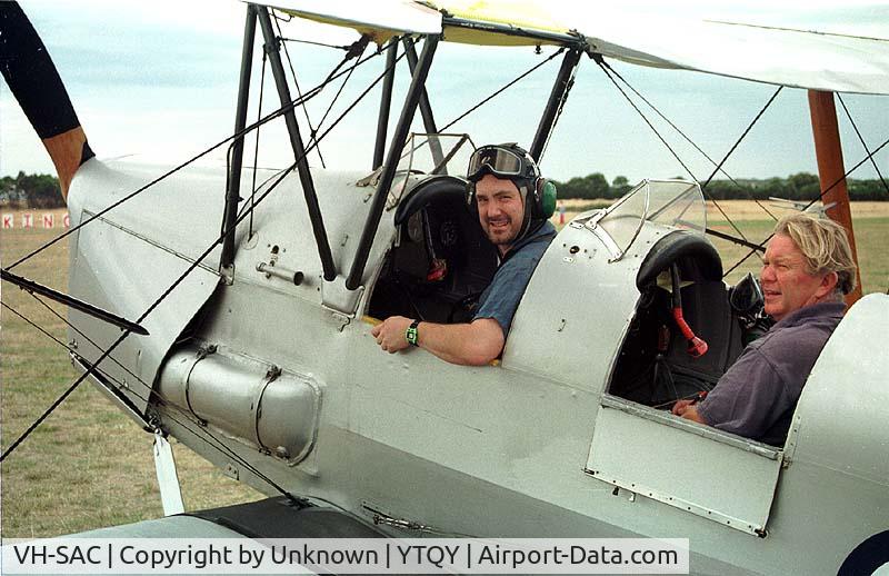 VH-SAC, 1944 De Havilland Australia DH-82A Tiger Moth C/N DHA1065, VH-SAC undertaking joyflights at Torquay Airport
