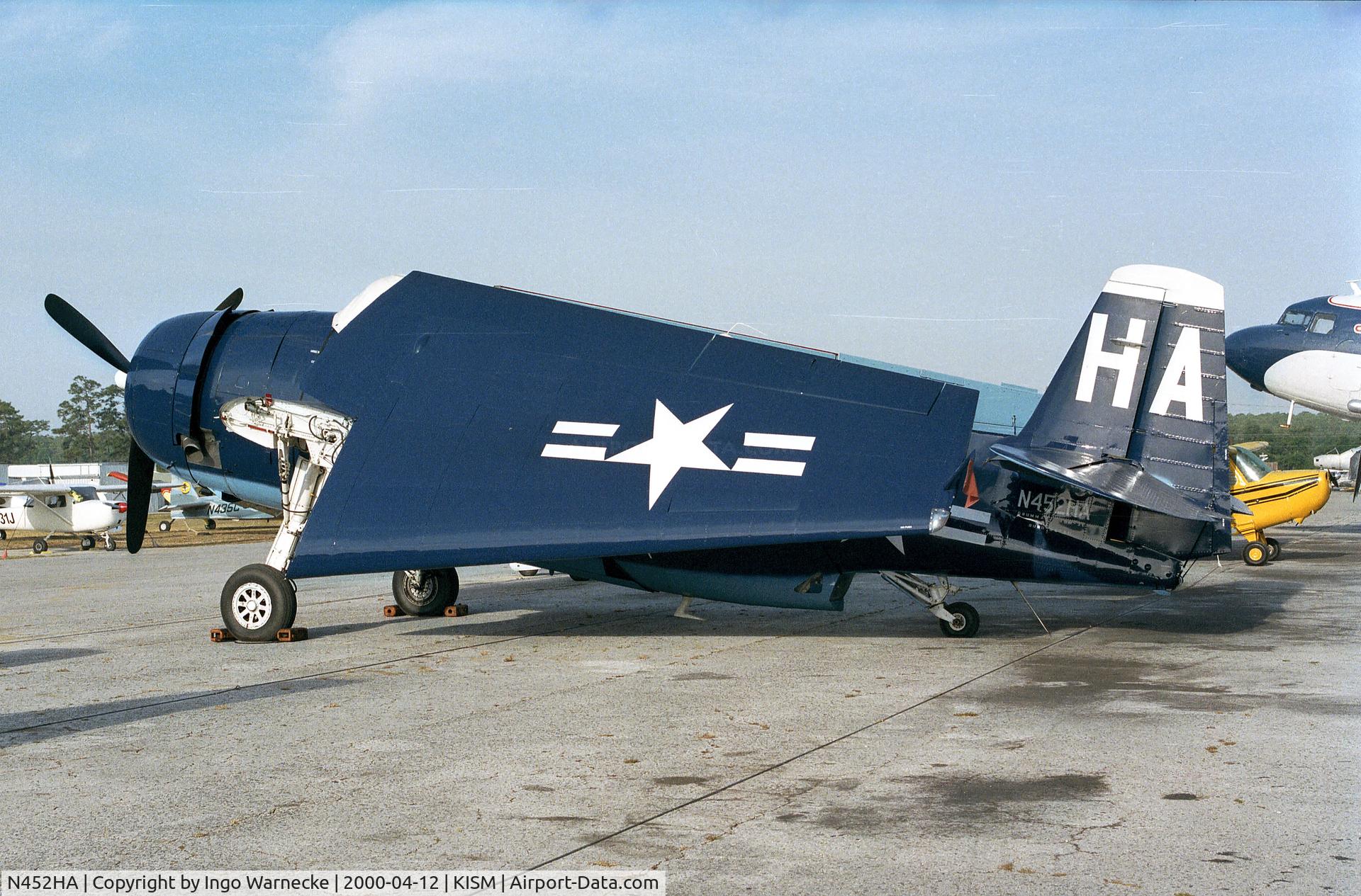 N452HA, 1945 Grumman TBM-3W2 Avenger C/N 2469, Grumman (General Motors) TBM-3 Avenger at Kissimmee airport, close to the Flying Tigers Aircraft Museum