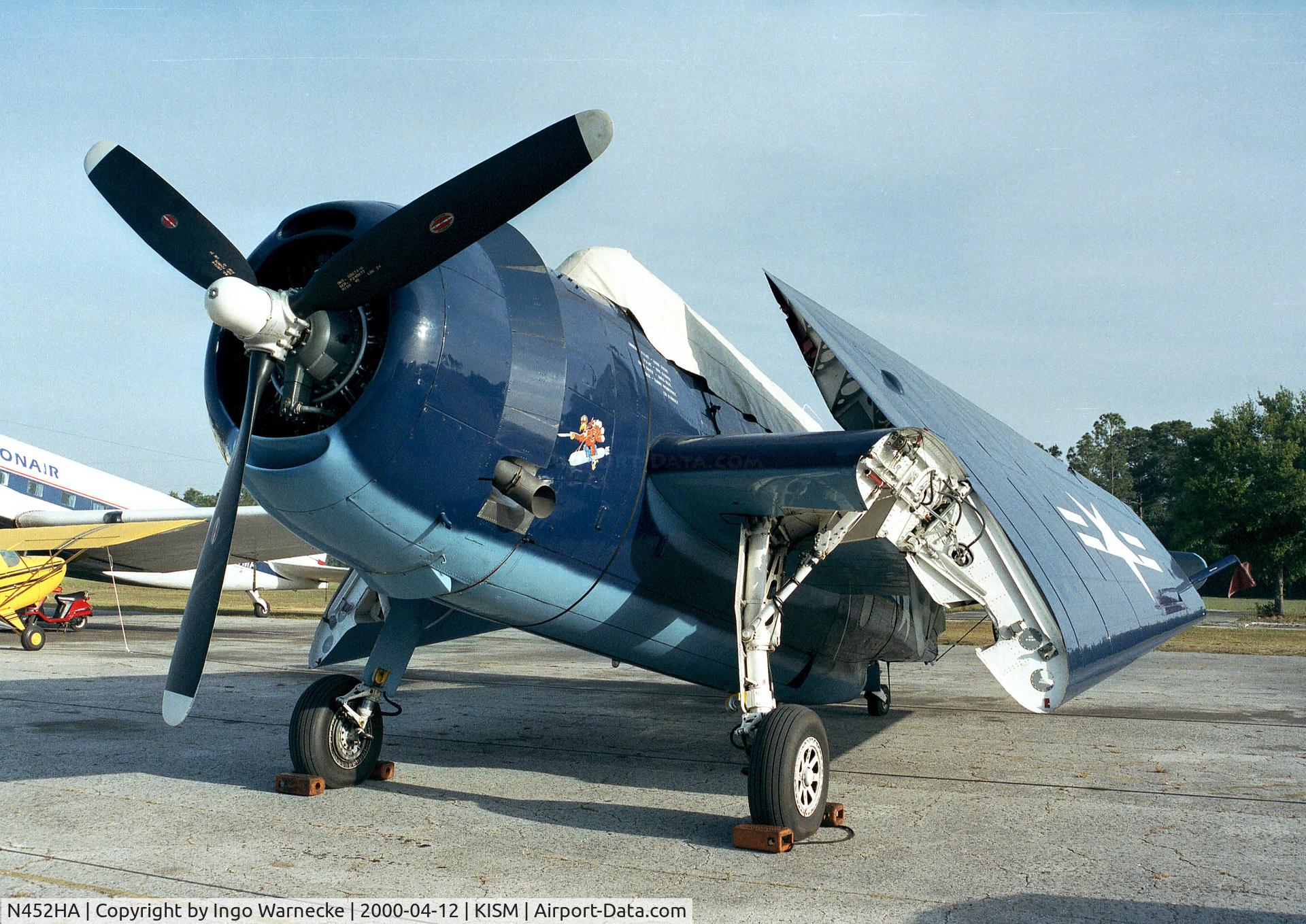 N452HA, 1945 Grumman TBM-3W2 Avenger C/N 2469, Grumman (General Motors) TBM-3 Avenger at Kissimmee airport, close to the Flying Tigers Aircraft Museum