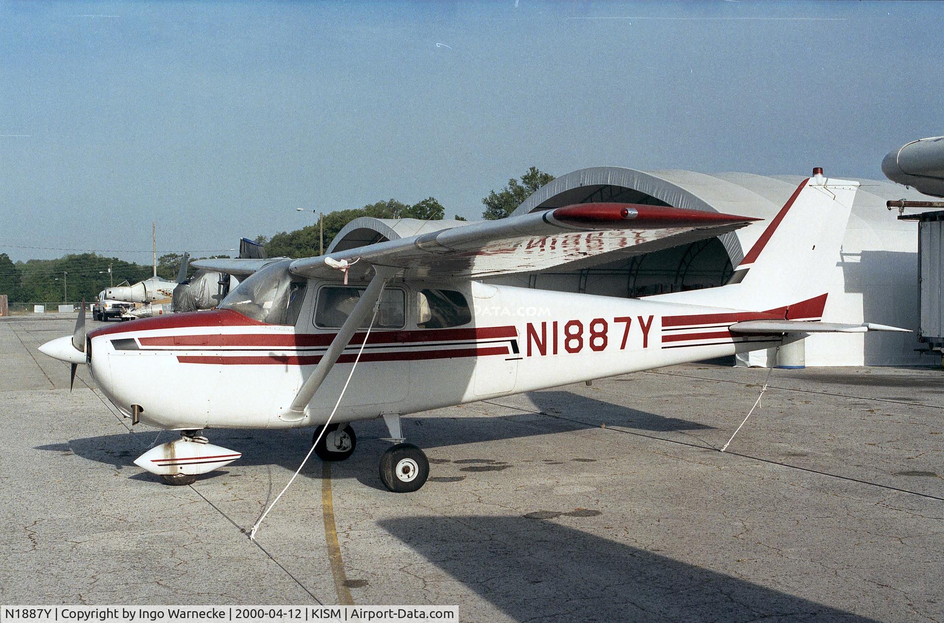 N1887Y, 1962 Cessna 172C C/N 17249487, Cessna 172C at Kissimmee airport, close to the Flying Tigers Aircraft Museum