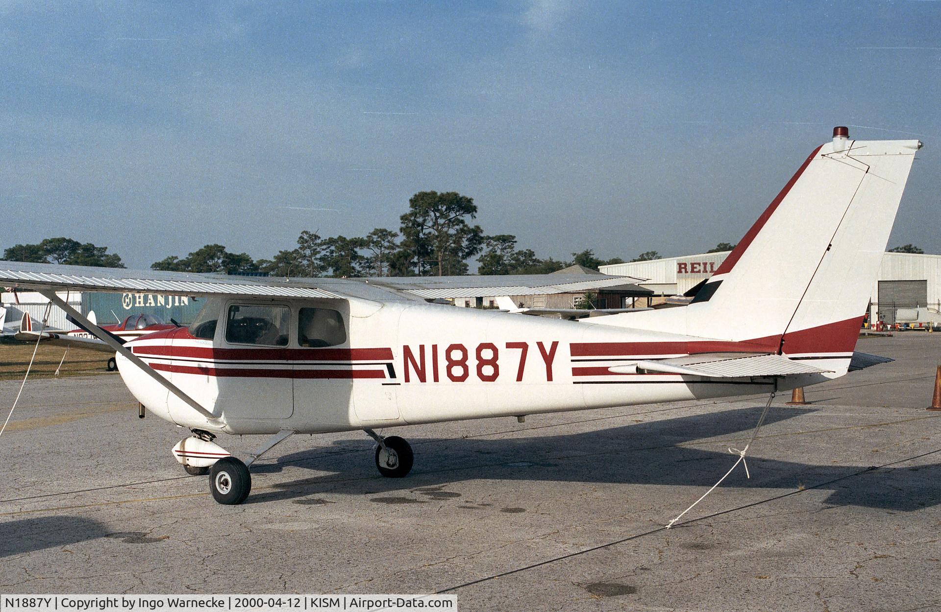 N1887Y, 1962 Cessna 172C C/N 17249487, Cessna 172C at Kissimmee airport, close to the Flying Tigers Aircraft Museum