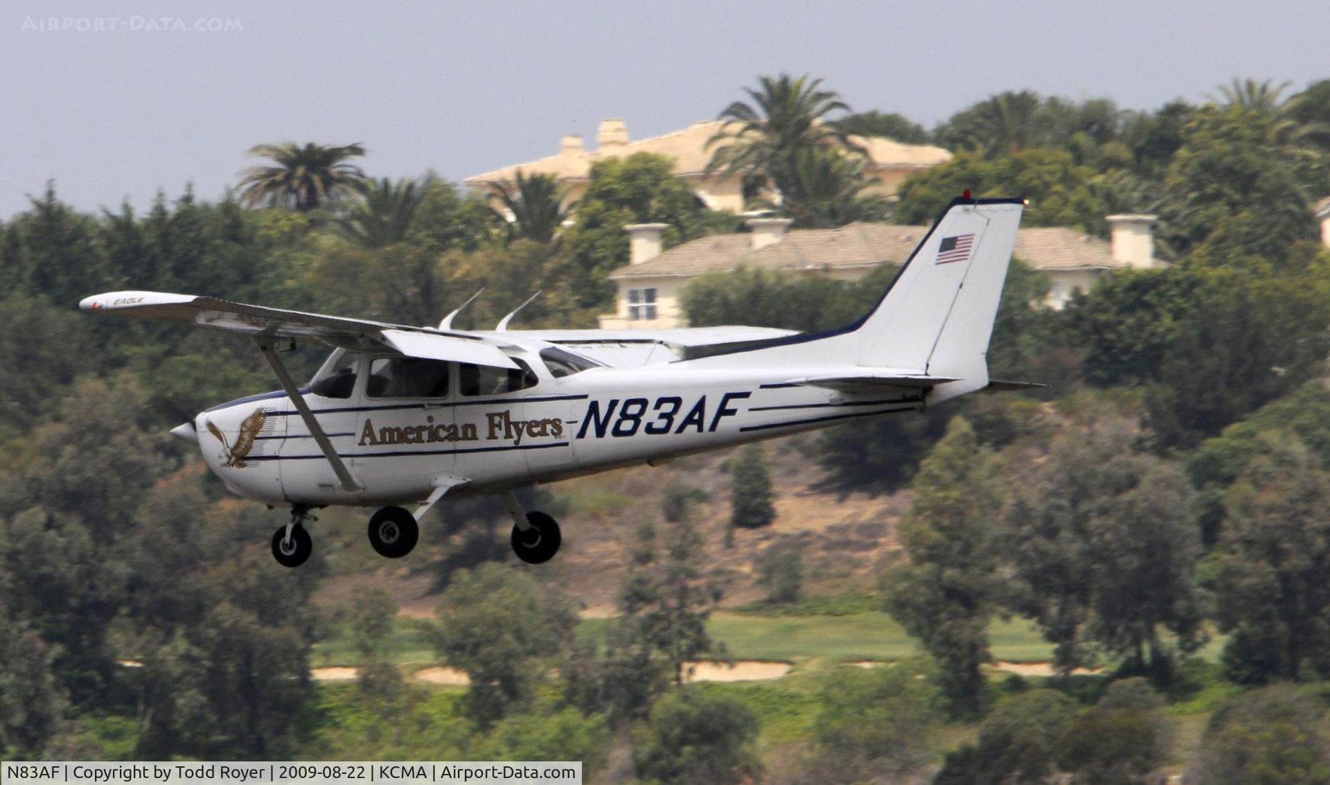 N83AF, 2001 Cessna 172R C/N 17281052, CAMARILLO AIR SHOW 2009