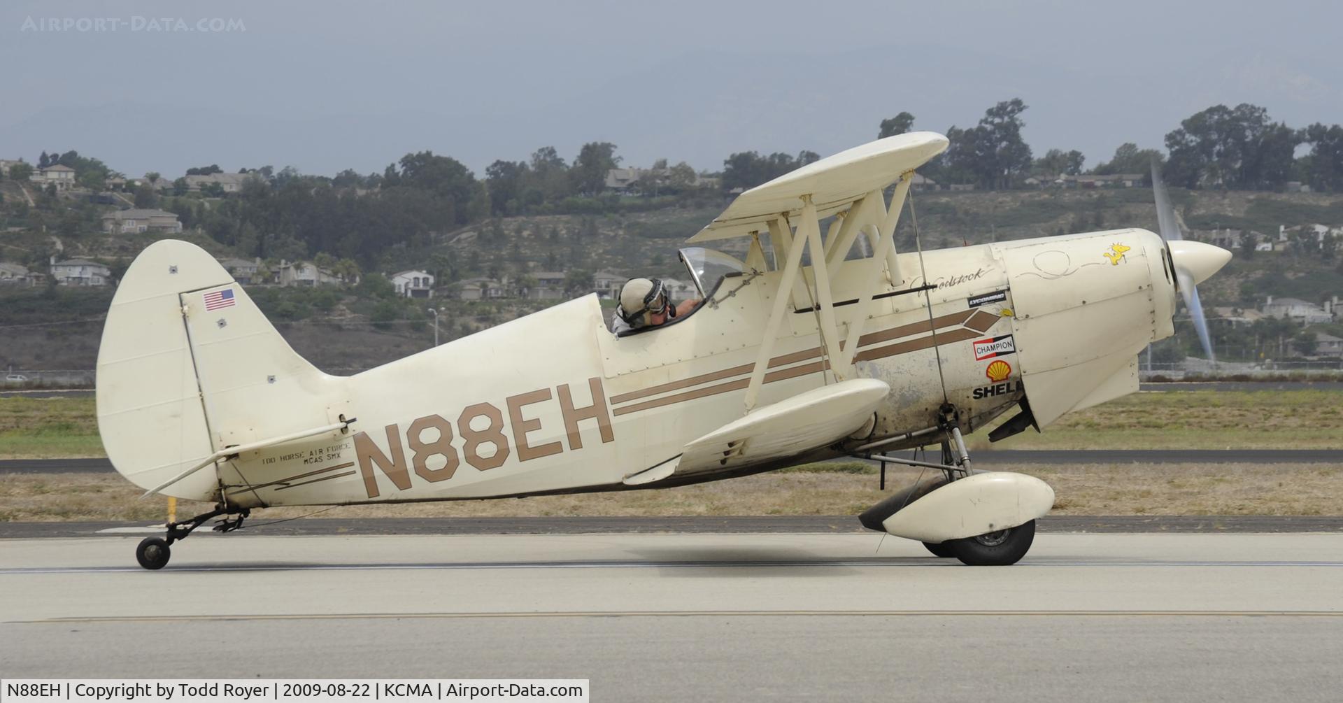 N88EH, 1970 EAA Biplane C/N EHH-1, CAMARILLO AIR SHOW 2009