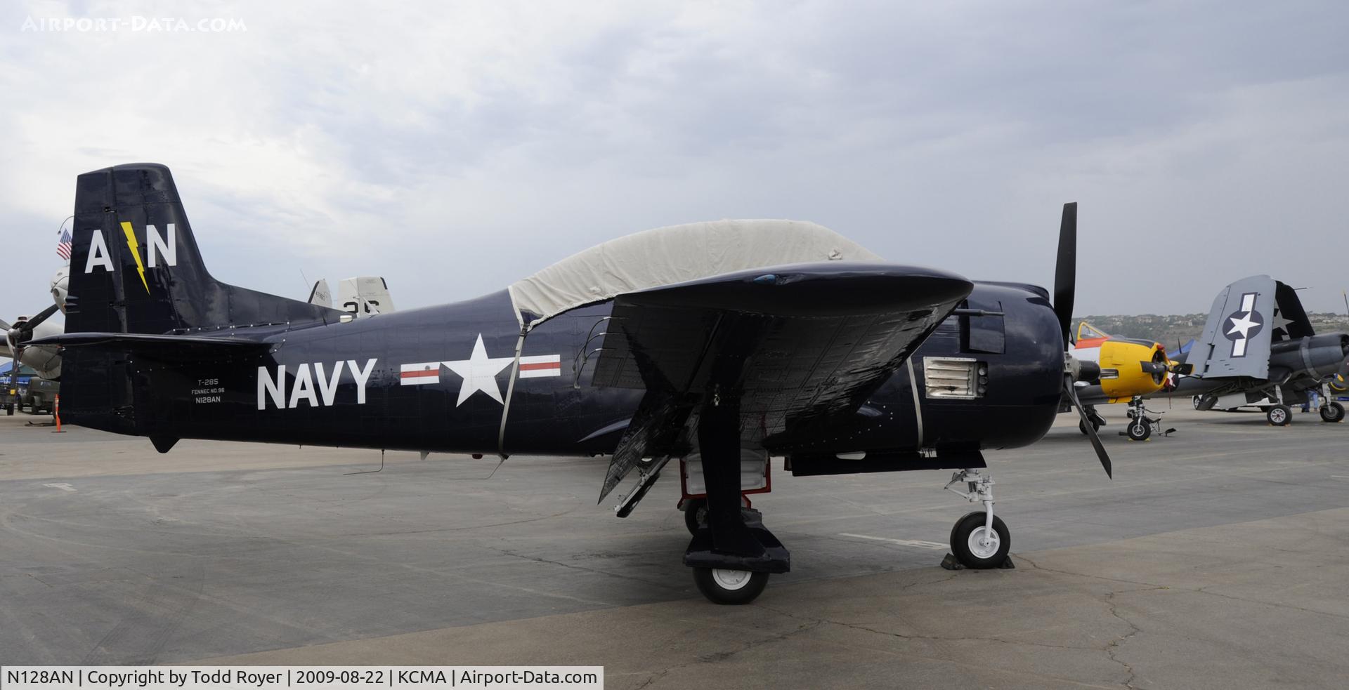 N128AN, 1951 North American T-28S Fennec C/N 96, CAMARILLO AIR SHOW 2009