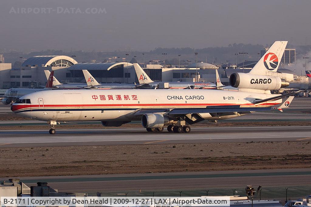 B-2171, 1991 McDonnell Douglas MD-11F C/N 48495, China Cargo Airlines B-2171 rolling out on RWY 25L early in the morning arriving from Anchorage Int'l (PANC).