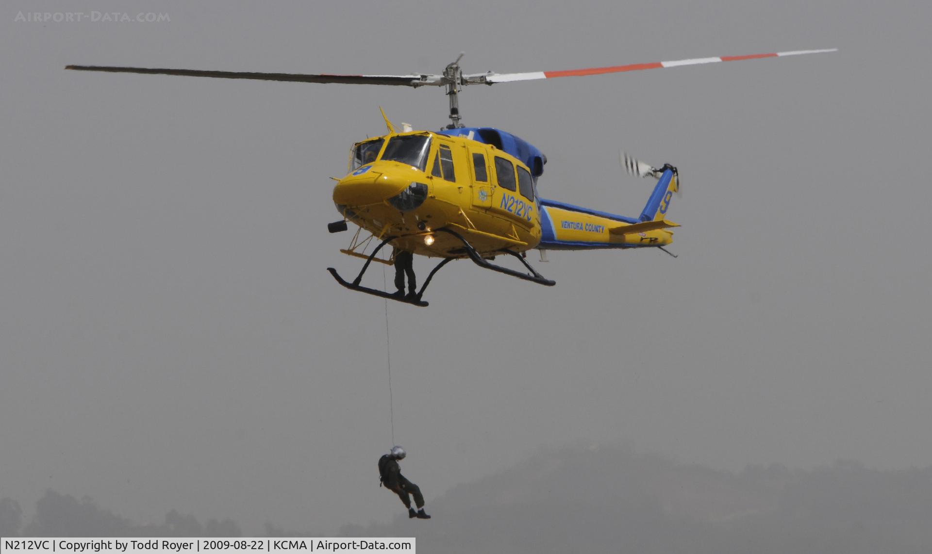 N212VC, 1975 Bell 212 C/N 30693, CAMARILLO AIR SHOW 2009