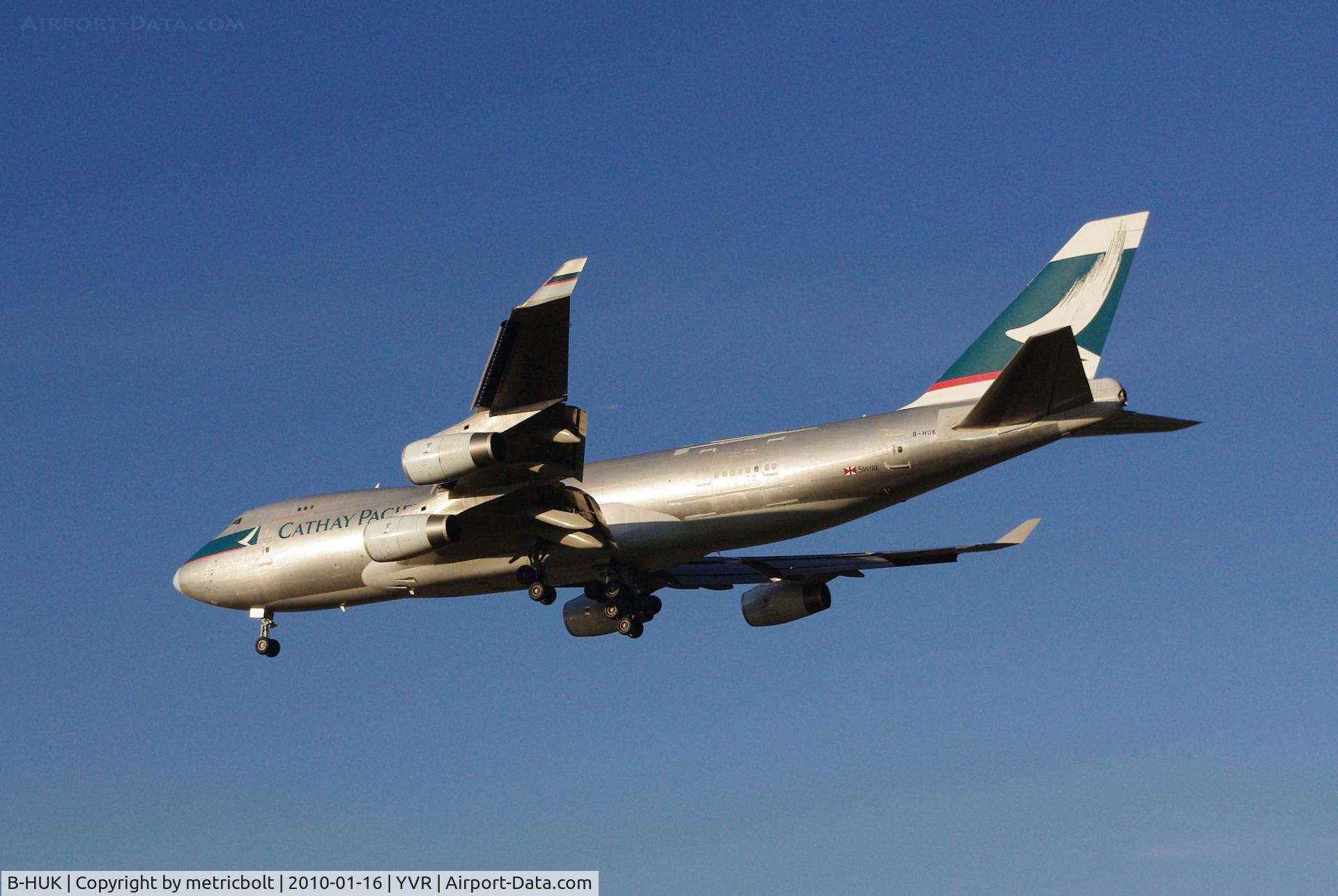 B-HUK, 1995 Boeing 747-467F/SCD C/N 27503, arrival at YVR