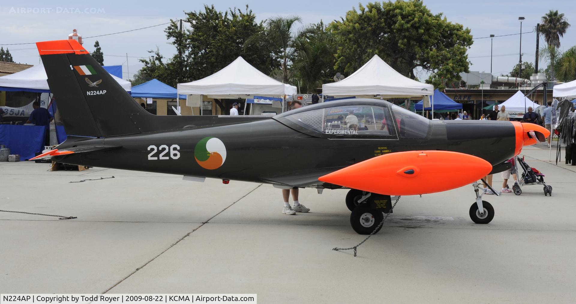 N224AP, 1977 SIAI-Marchetti SF-260W Warrior C/N 293/24-05, CAMARILLO AIR SHOW 2009
