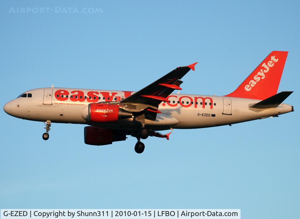 G-EZED, 2004 Airbus A319-111 C/N 2170, Landing rwy 32L