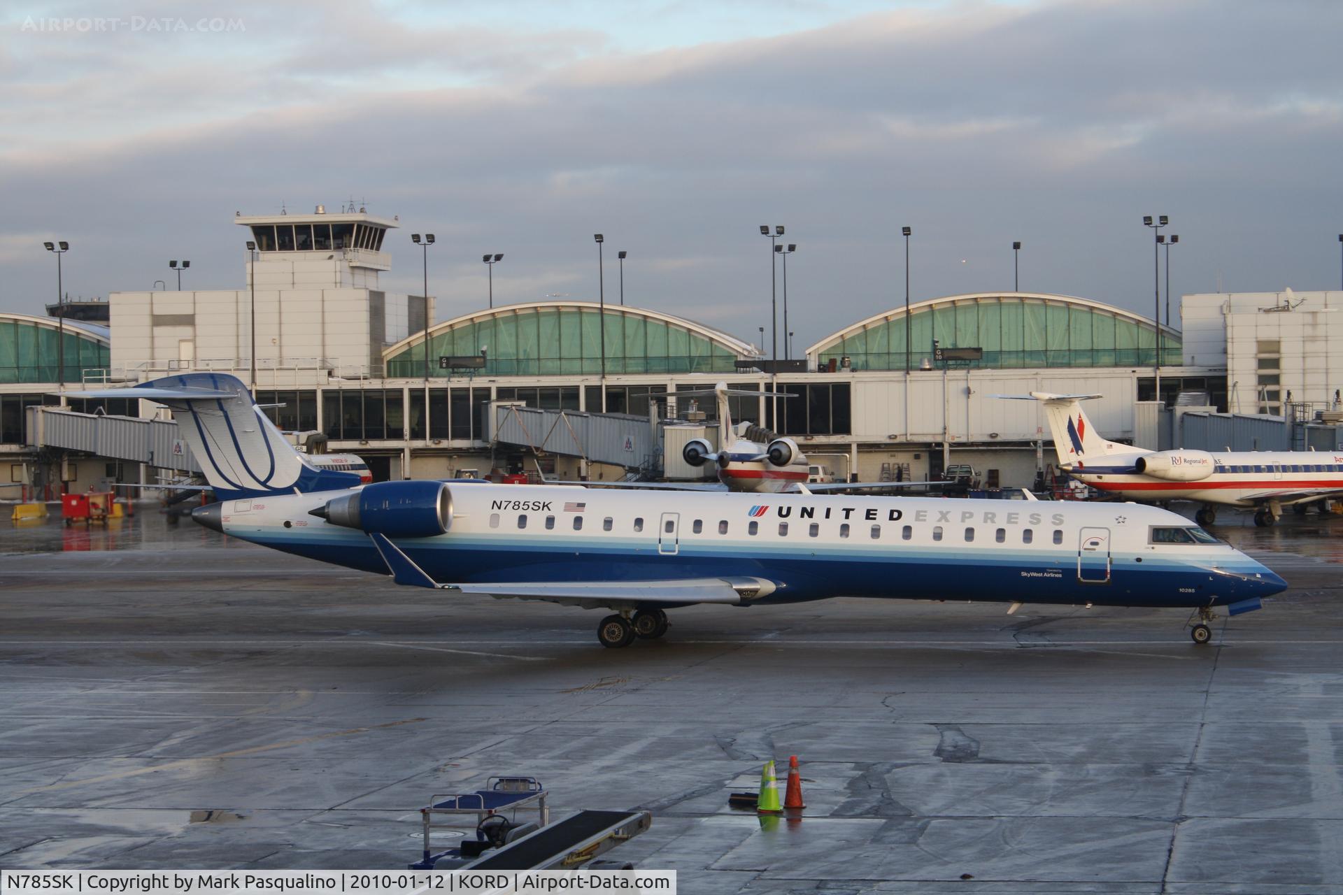 N785SK, 2009 Bombardier CRJ-700 (CL-600-2C10) Regional Jet C/N 10285, CL-600-2C10