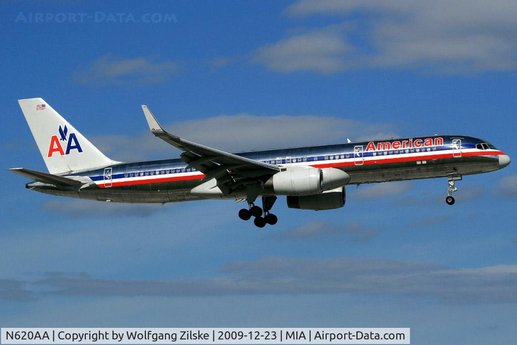 N620AA, 1990 Boeing 757-223 C/N 24578, visitor