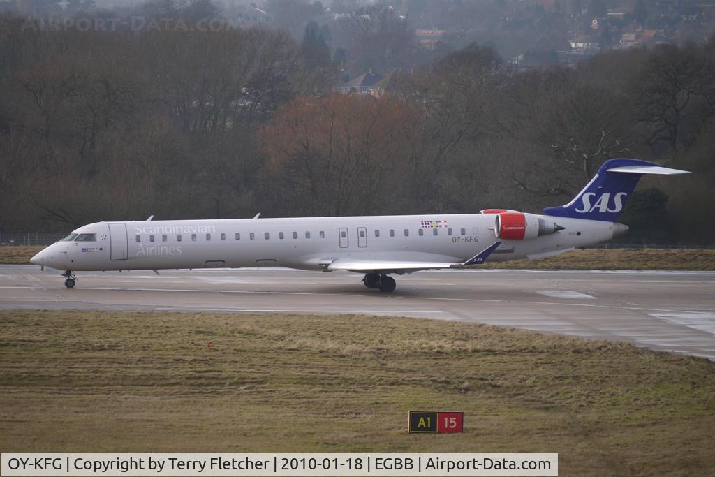 OY-KFG, 2009 Bombardier CRJ-900ER (CL-600-2D24) C/N 15237, SAS CLRJ900 departing BHX