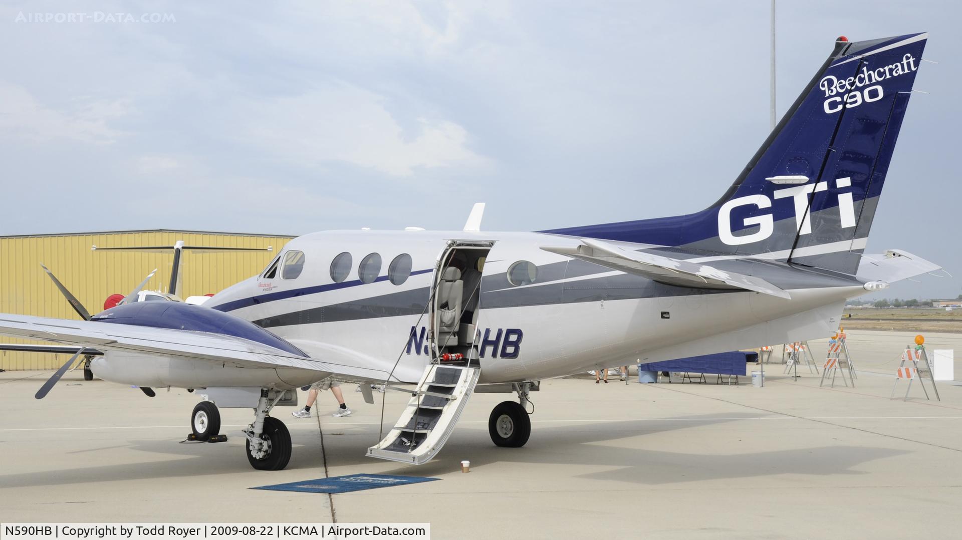 N590HB, Hawker Beechcraft C90GTI King Air C/N LJ-1934, CAMARILLO AIR SHOW 2009