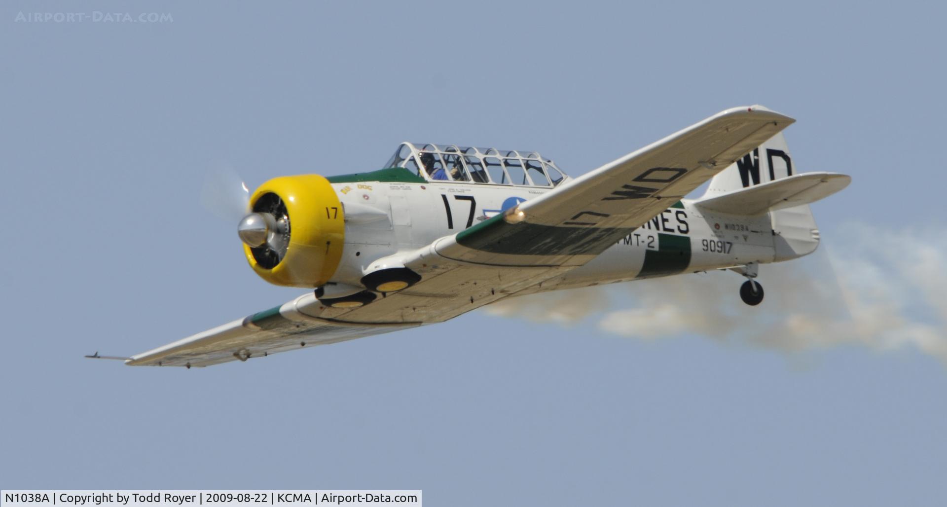 N1038A, 1944 North American SNJ-5 Texan C/N 90917 (121-41633), CAMARILLO AIR SHOW 2009