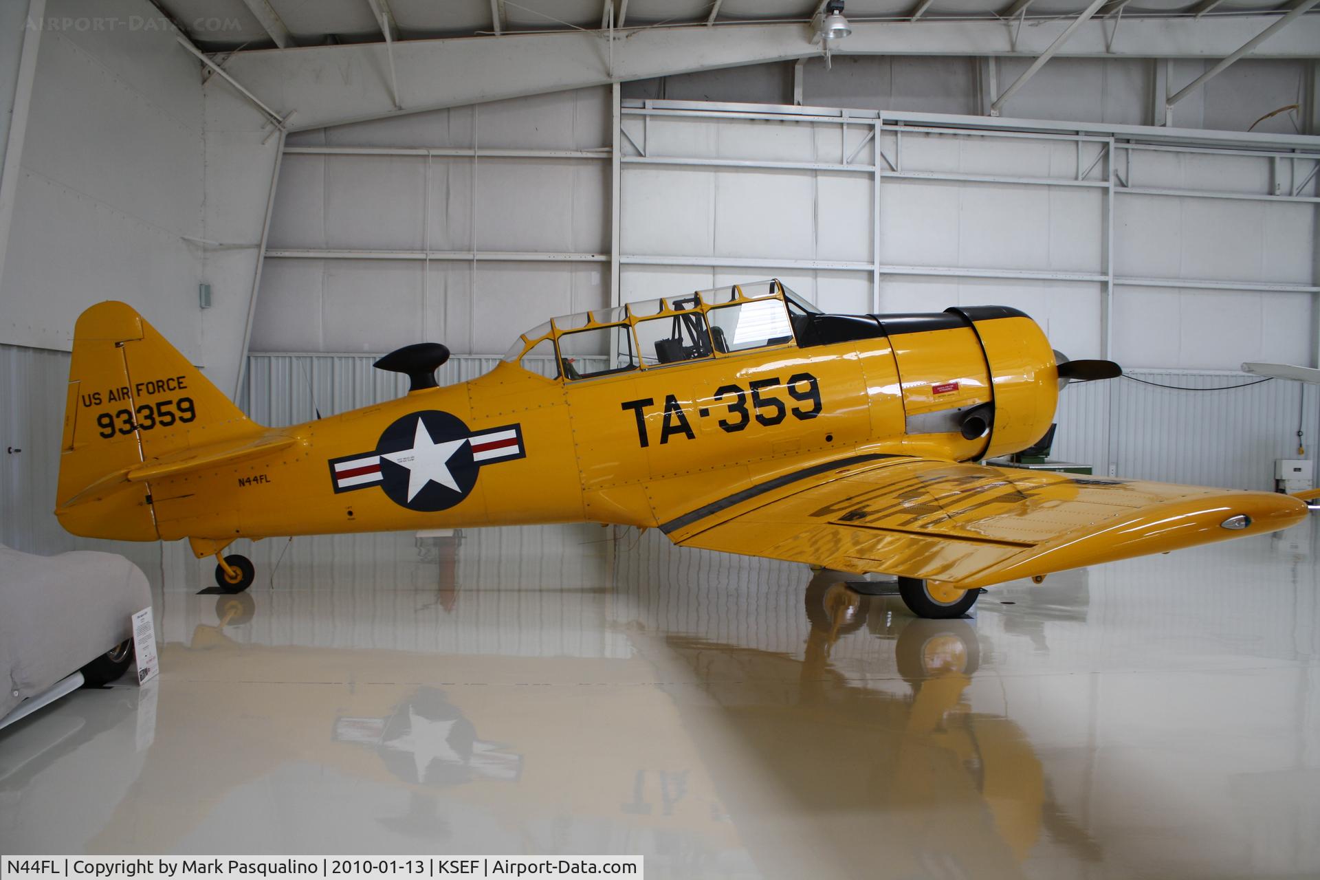 N44FL, 1949 North American T-6G Texan C/N 168-473, North American T-6G
