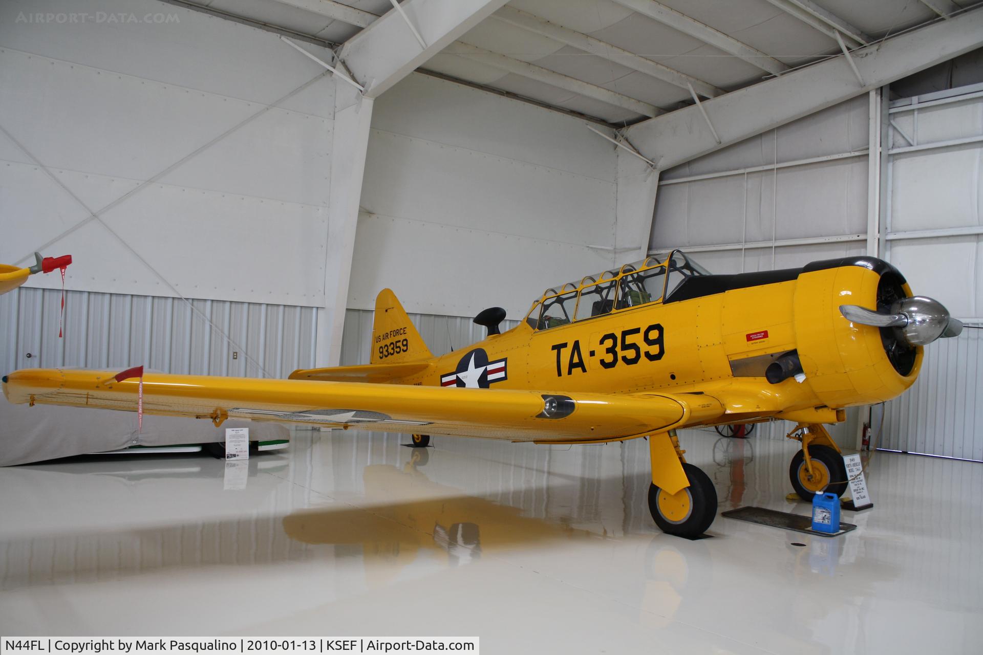 N44FL, 1949 North American T-6G Texan C/N 168-473, North American T-6G