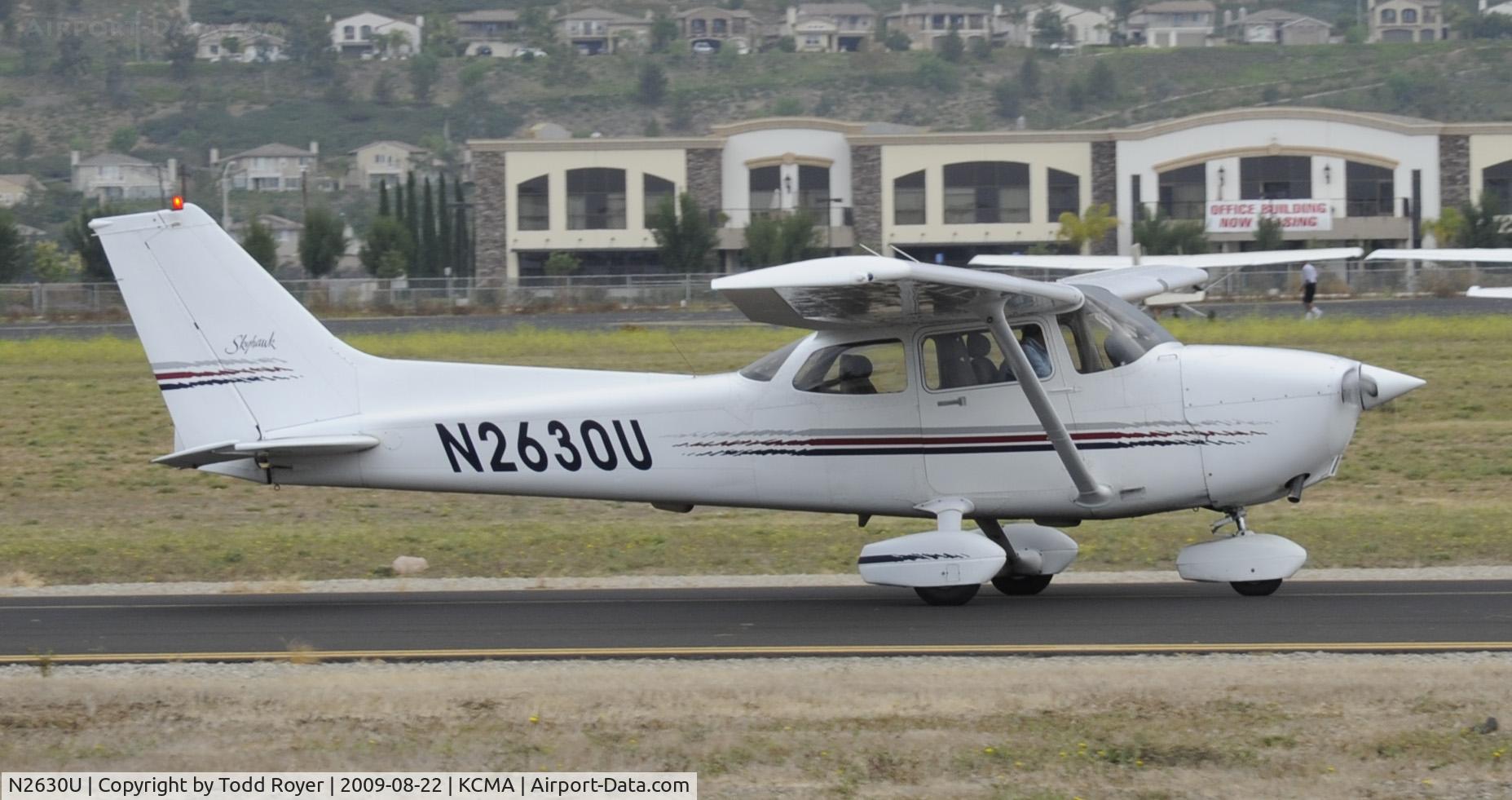 N2630U, 1998 Cessna 172R C/N 17280568, CAMARILLO AIR SHOW 2009