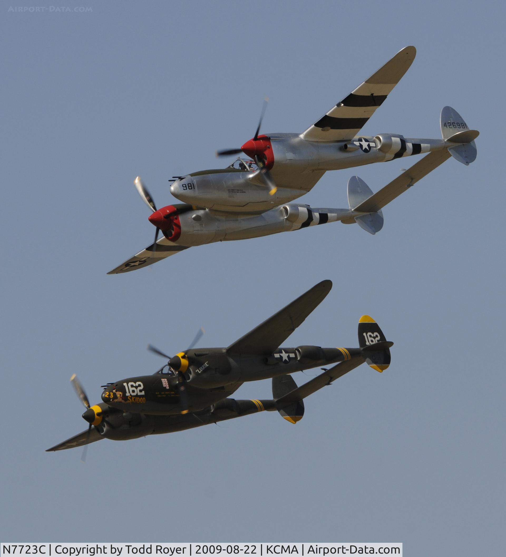 N7723C, 1944 Lockheed P-38L-5 Lightning C/N 7985, CAMARILLO AIR SHOW 2009