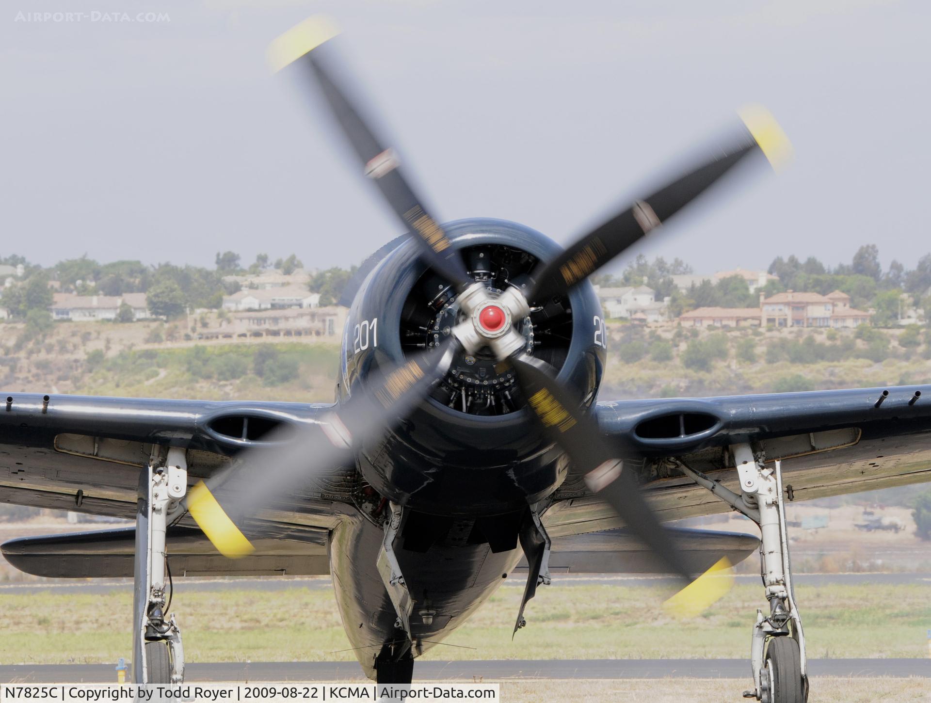 N7825C, 1948 Grumman F8F-2 (G58) Bearcat C/N D.1227, CAMARILLO AIR SHOW 2009