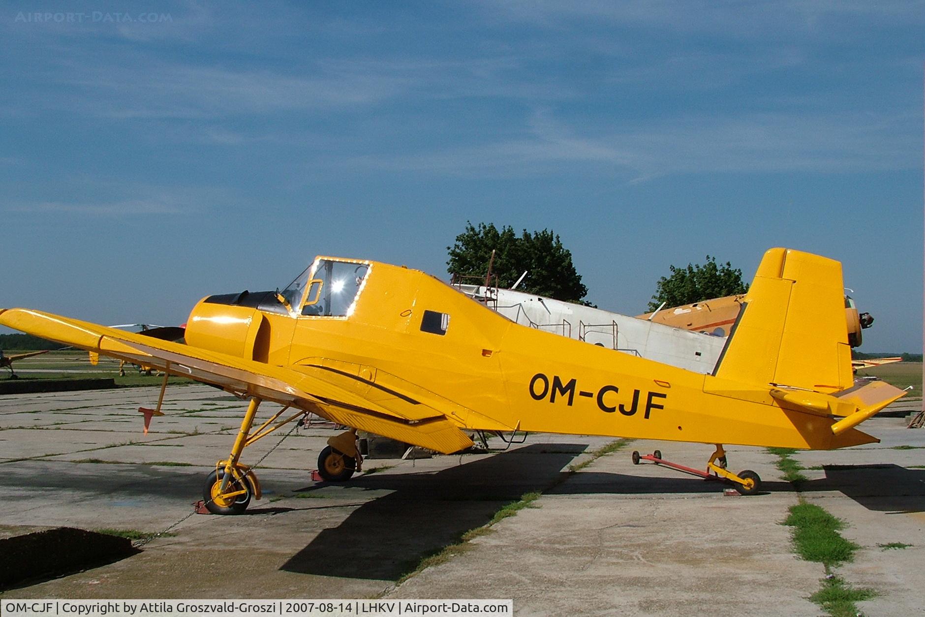 OM-CJF, Let Z-37A Cmelák C/N 16-30, Hungary-Kaposújlak airport.