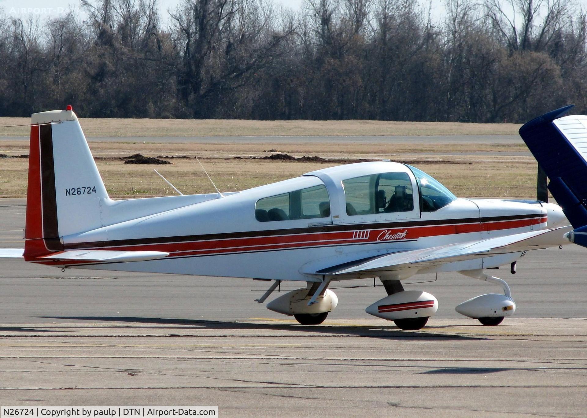 N26724, 1978 Gulfstream American Corp AA-5A C/N AA5A0677, At Downtown Shreveport.
