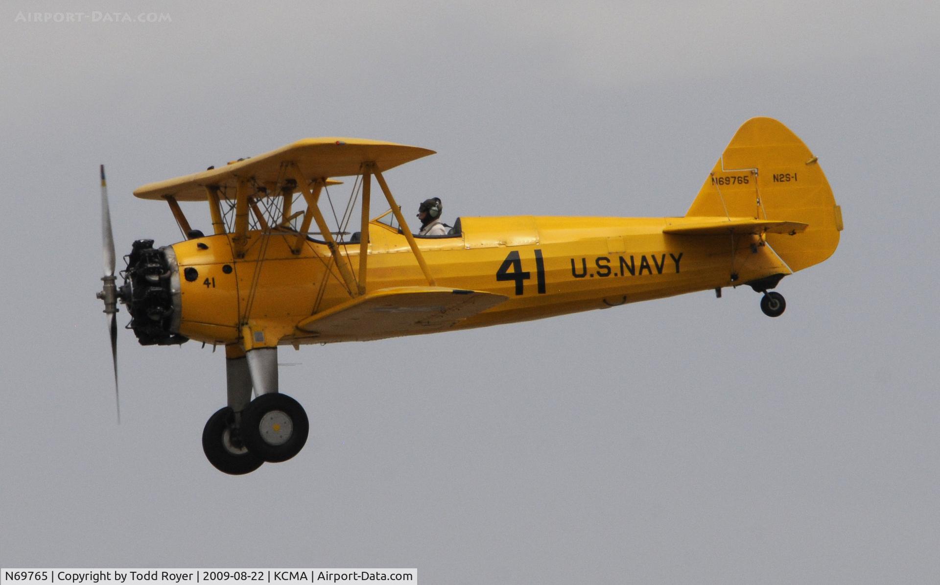 N69765, 1941 Boeing A75N1 (PT17) C/N 75-1044, CAMARILLO AIR SHOW 2009