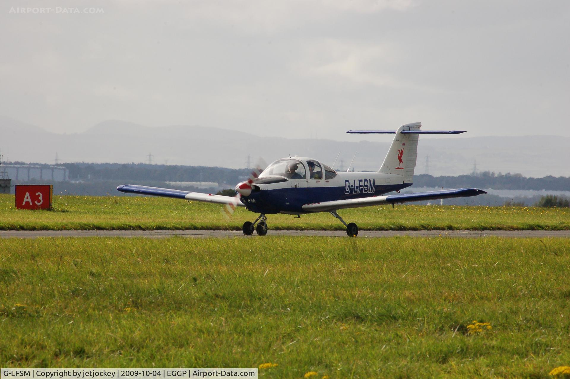 G-LFSM, 1978 Piper PA-38-112 Tomahawk Tomahawk C/N 38-78A0449, Moving out to threshold R27 LPL John Lennon