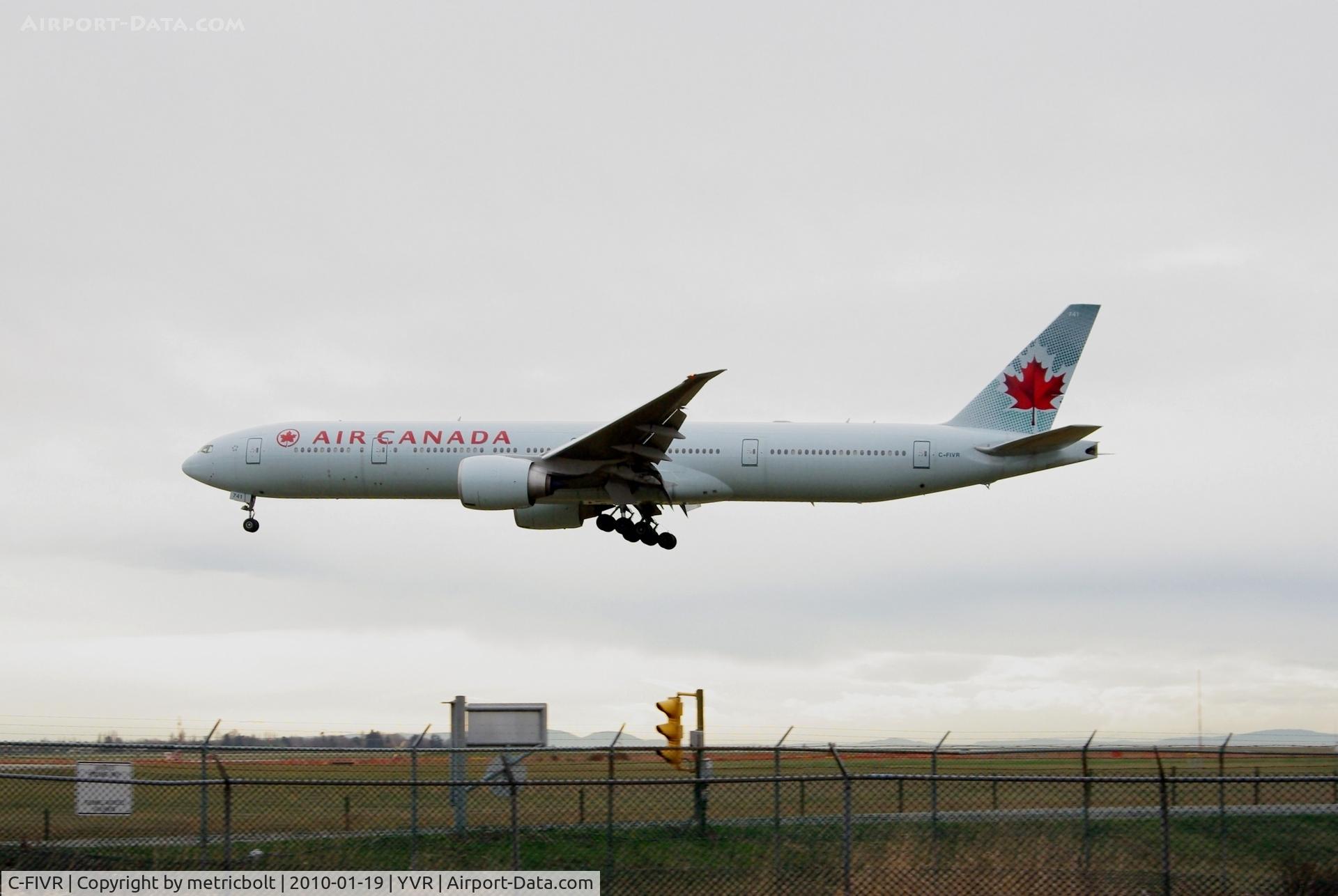 C-FIVR, 2008 Boeing 777-333/ER C/N 35241, Landing at YVR