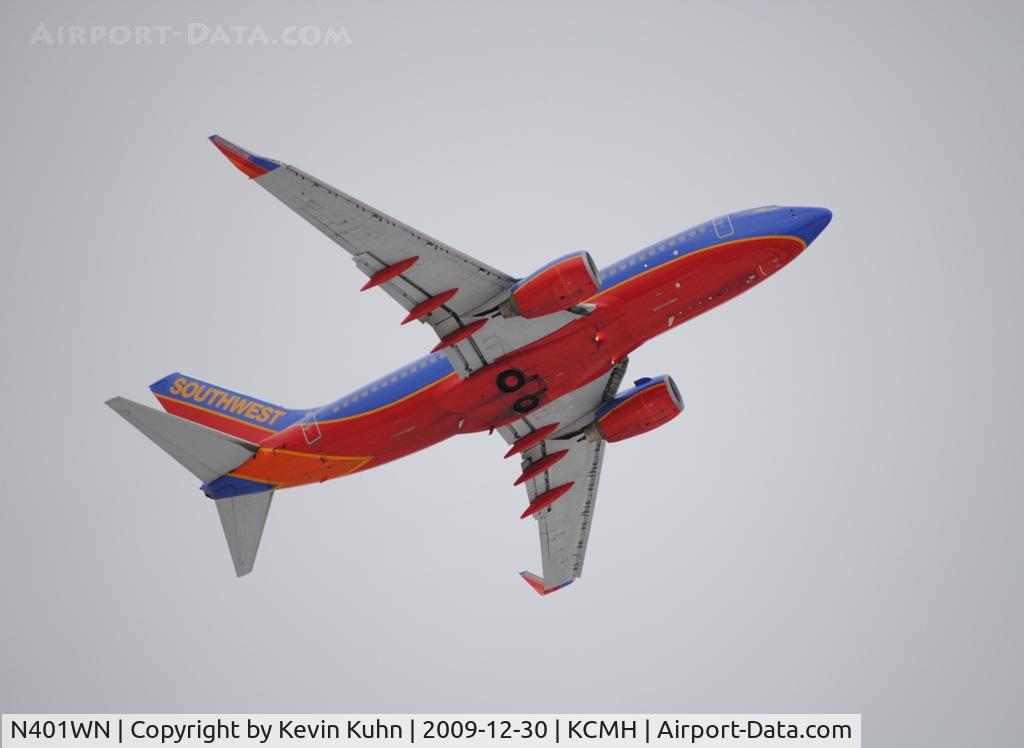 N401WN, 2001 Boeing 737-7H4 C/N 29813, Departing via 10R