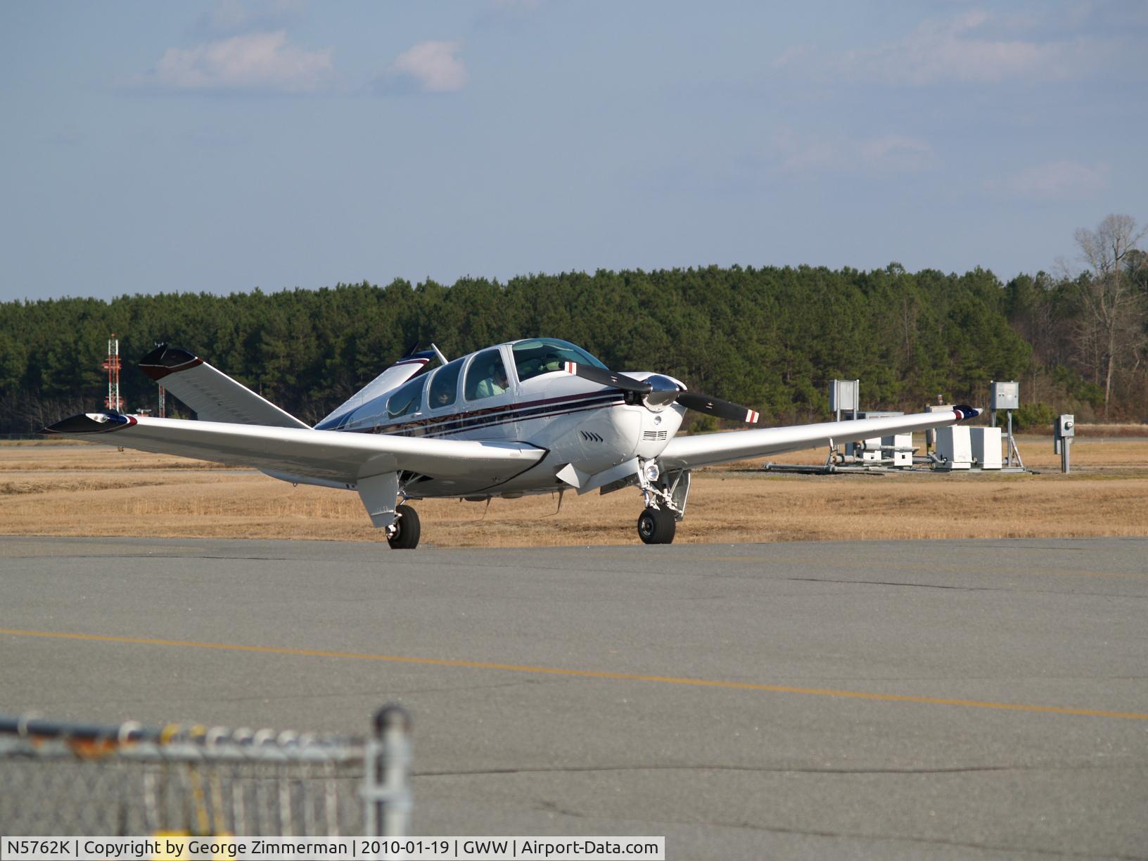 N5762K, 1964 Beech S35 Bonanza C/N D-7550, Full Stop @ maint. hanger