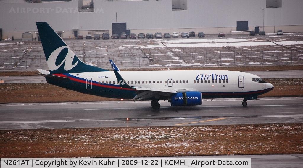 N261AT, 2005 Boeing 737-76N C/N 32660, Frozen citrus