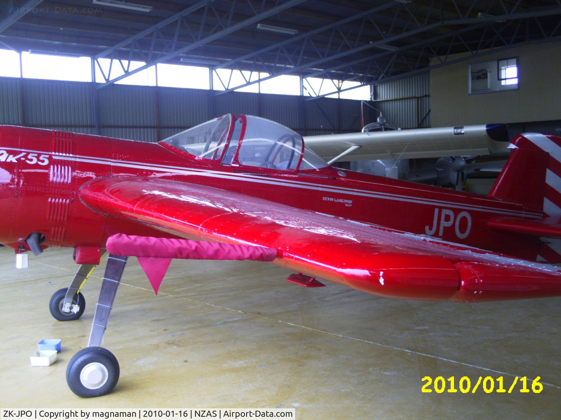 ZK-JPO, Yakovlev Yak-55 C/N 880609, Splendid red scheme - at ashburton