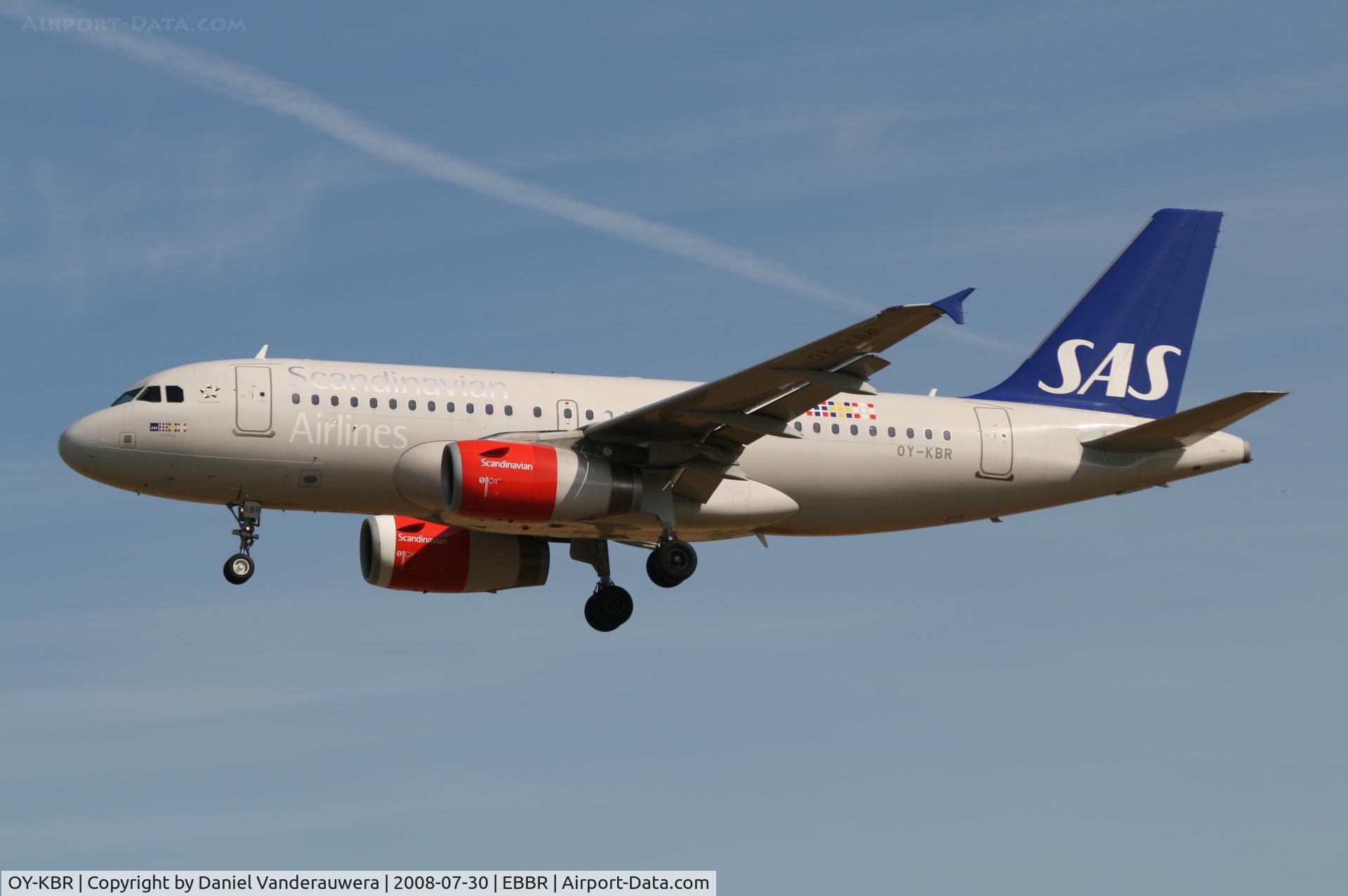 OY-KBR, 2007 Airbus A319-132 C/N 3231, Arrival of flight SK593  to RWY 25L
