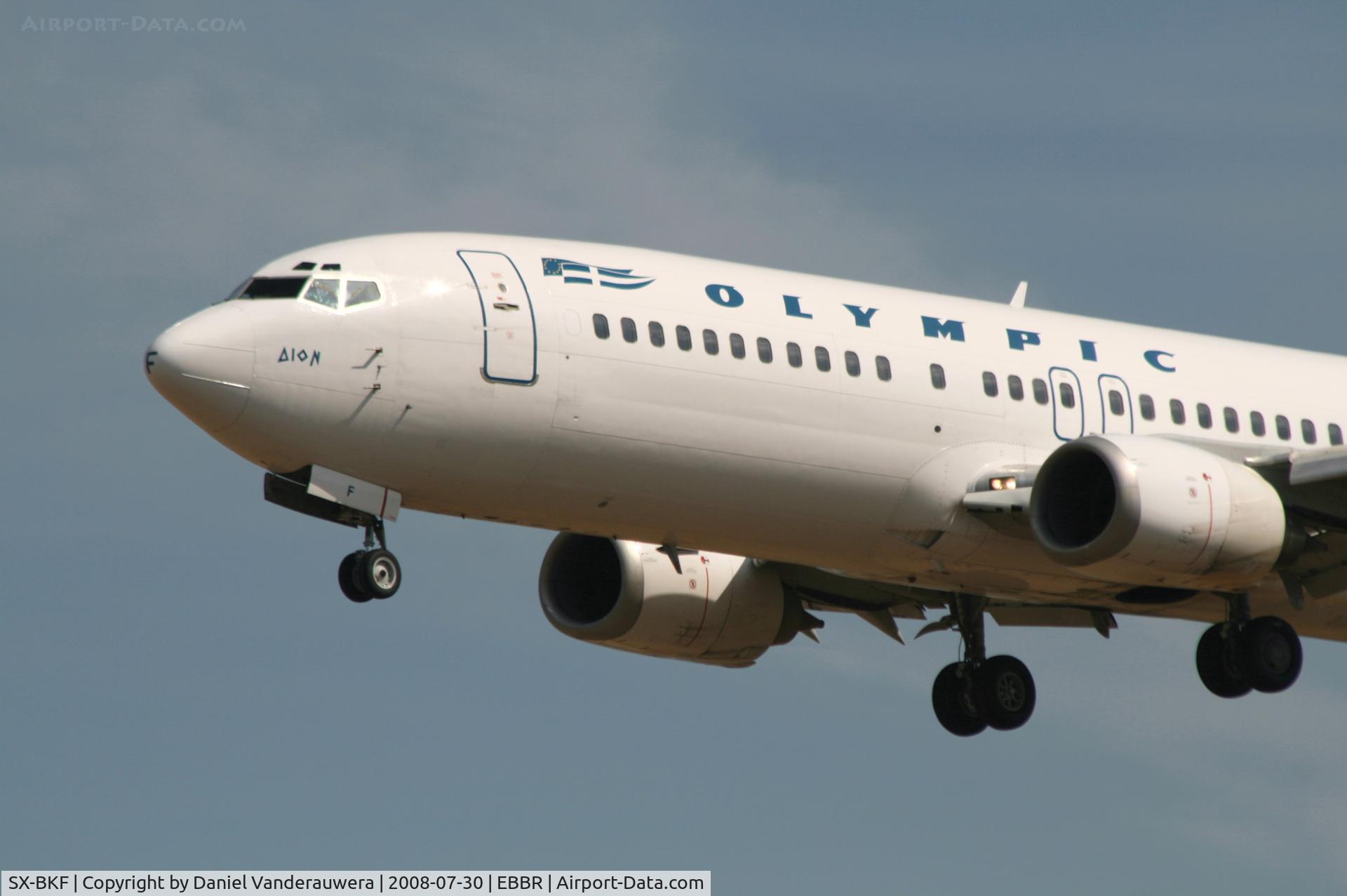 SX-BKF, 1991 Boeing 737-484 C/N 25430, Arrival of flight OA145  to RWY 25L