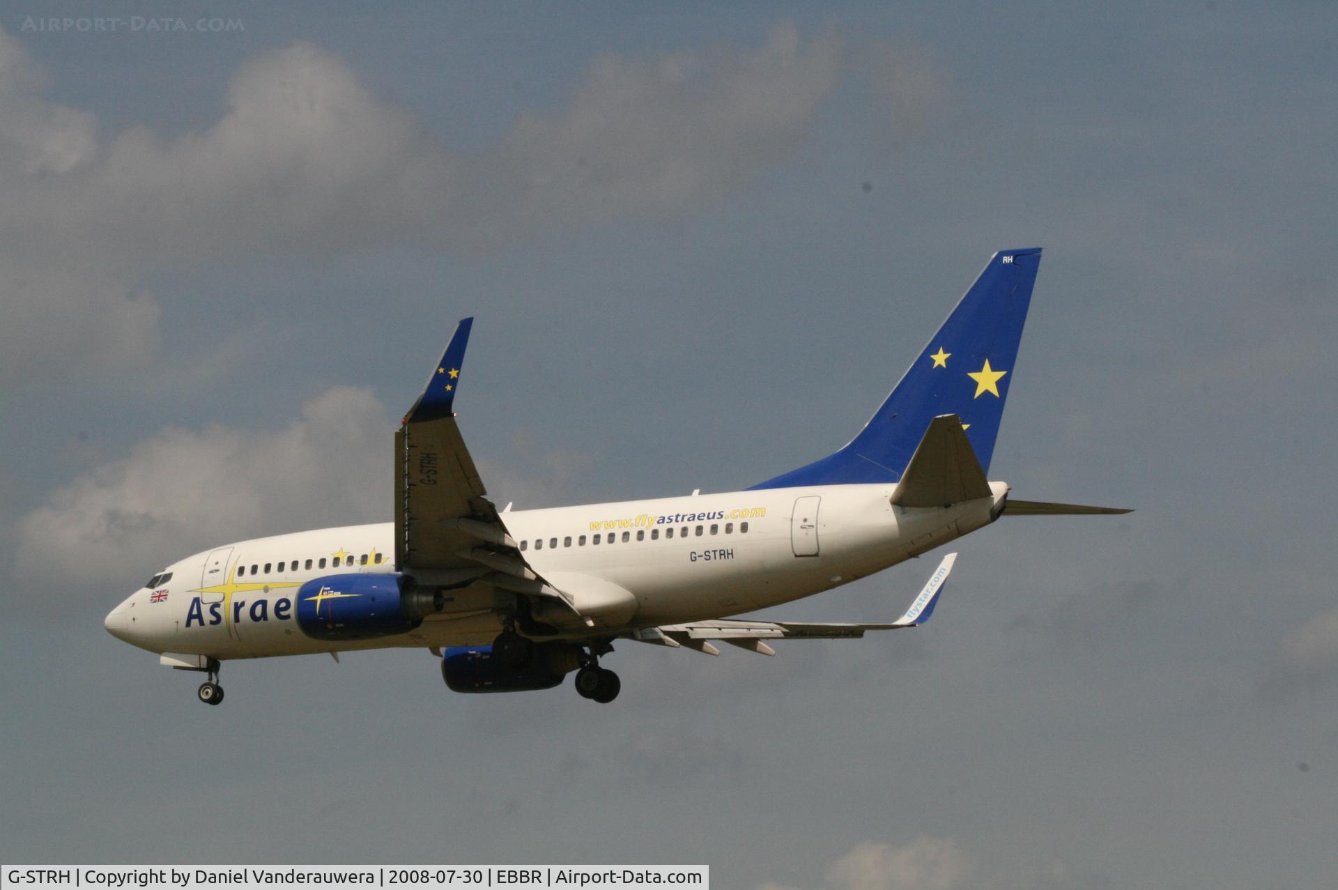 G-STRH, 2002 Boeing 737-76N C/N 32737, Flight NB637 is descending to RWY 25L