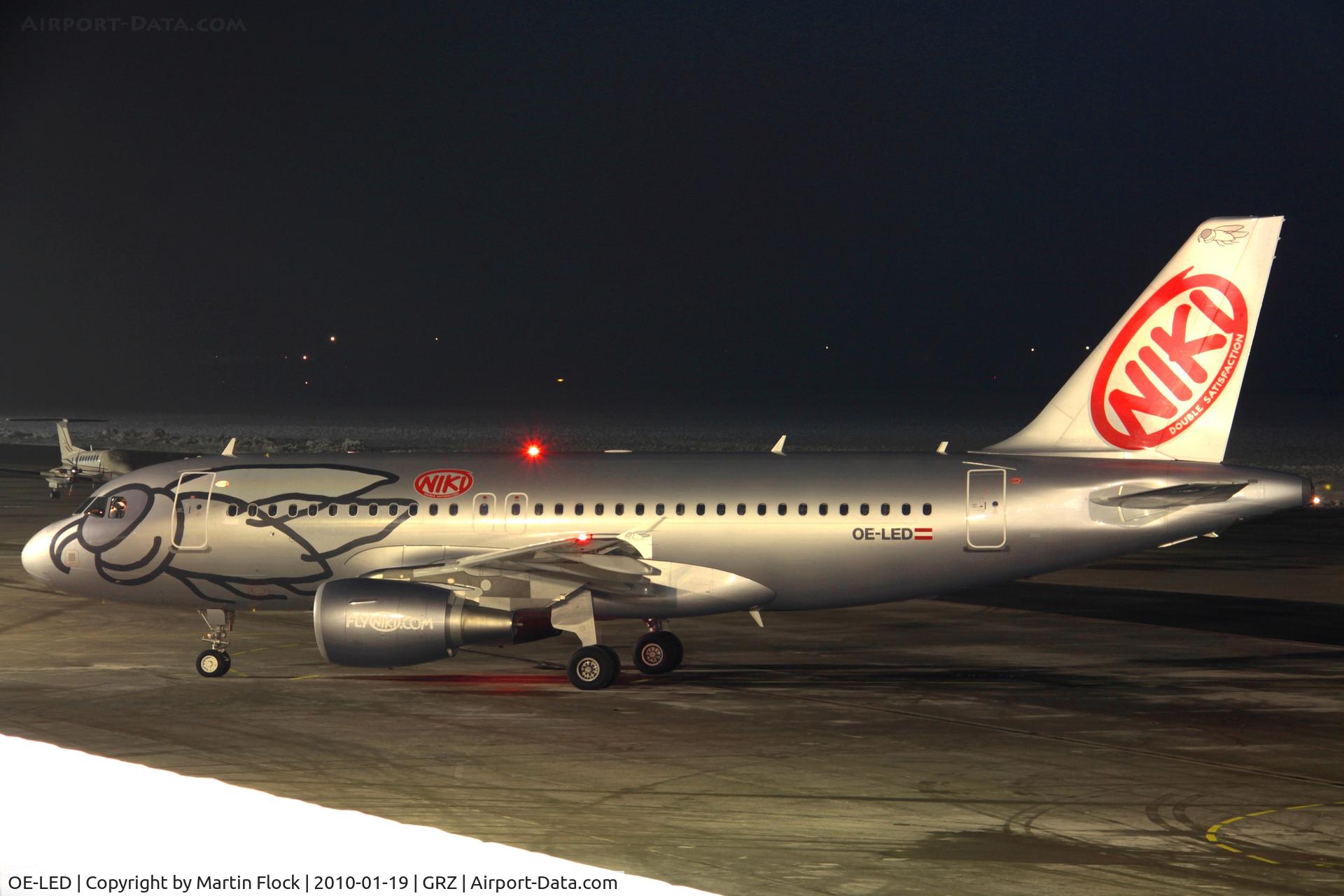OE-LED, 2008 Airbus A319-112 C/N 3407, .