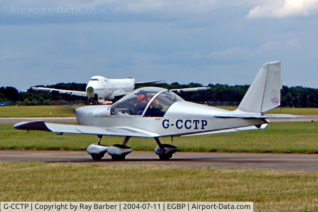 G-CCTP, 2004 Aerotechnik EV-97 TeamEurostar C/N PFA 315-14185, Evektor EV-97 Eurostar [PFA 315-14185] Kemble~G 11/07/2004. Seen taxiing out for departure PFA Kemble 2004
