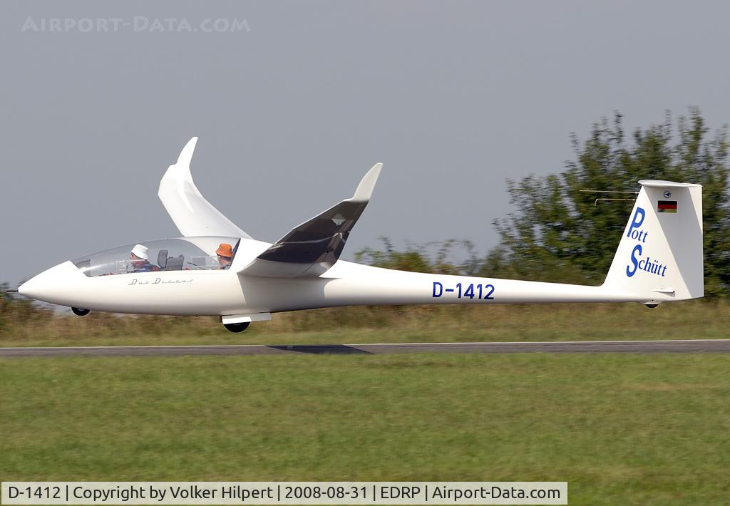 D-1412, Schempp-Hirth Duo Discus C/N 233, at pir
