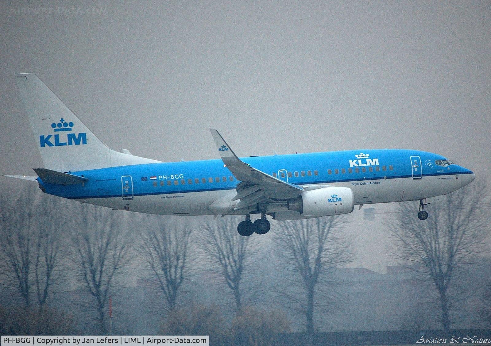PH-BGG, 2009 Boeing 737-7K2 C/N 30367, Fog