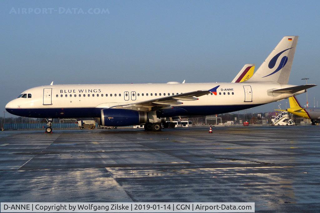 D-ANNE, 2001 Airbus A320-232 C/N 1557, visitor