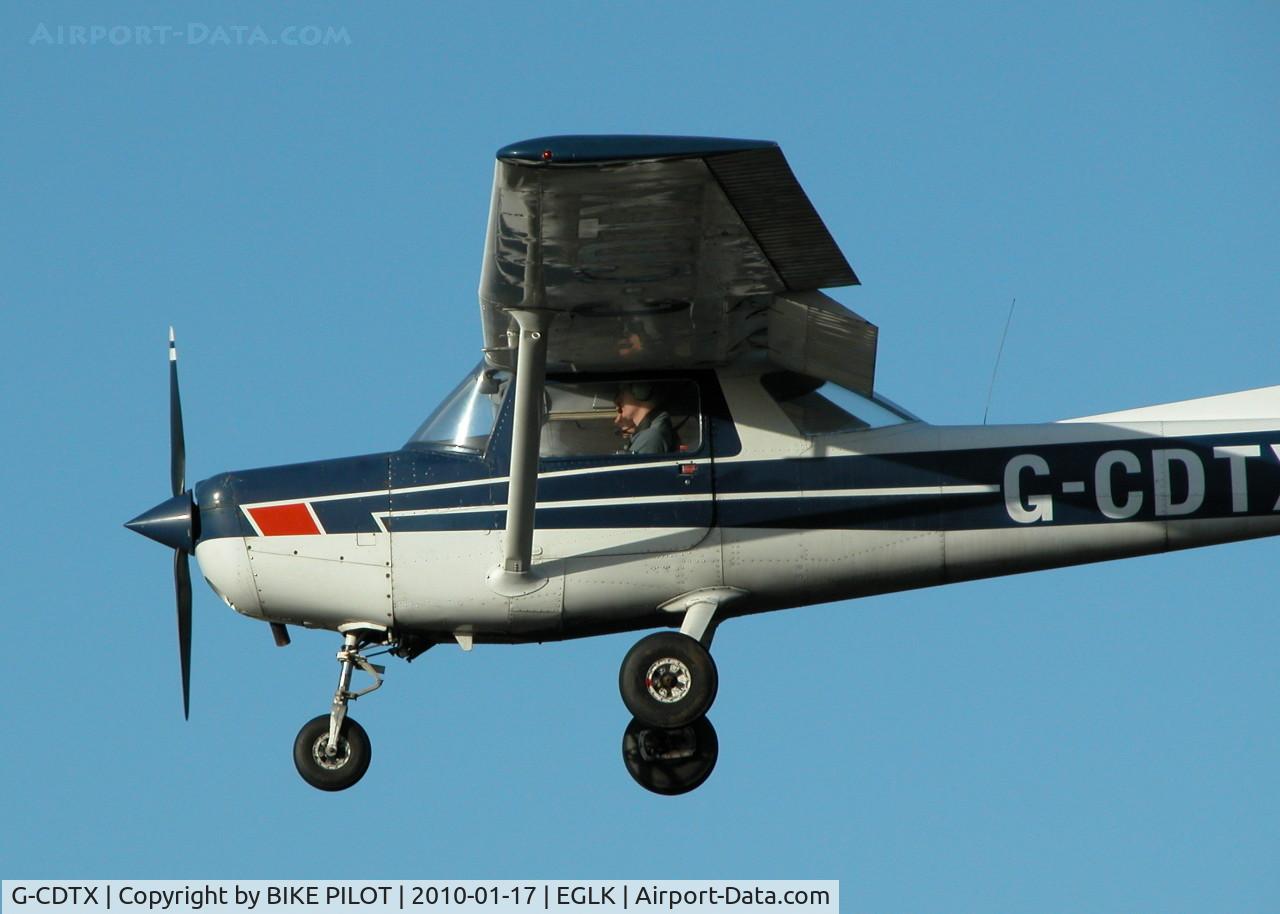 G-CDTX, 1979 Reims F152 C/N 1662, LOCAL REDAIR A/C FINALS RWY 25