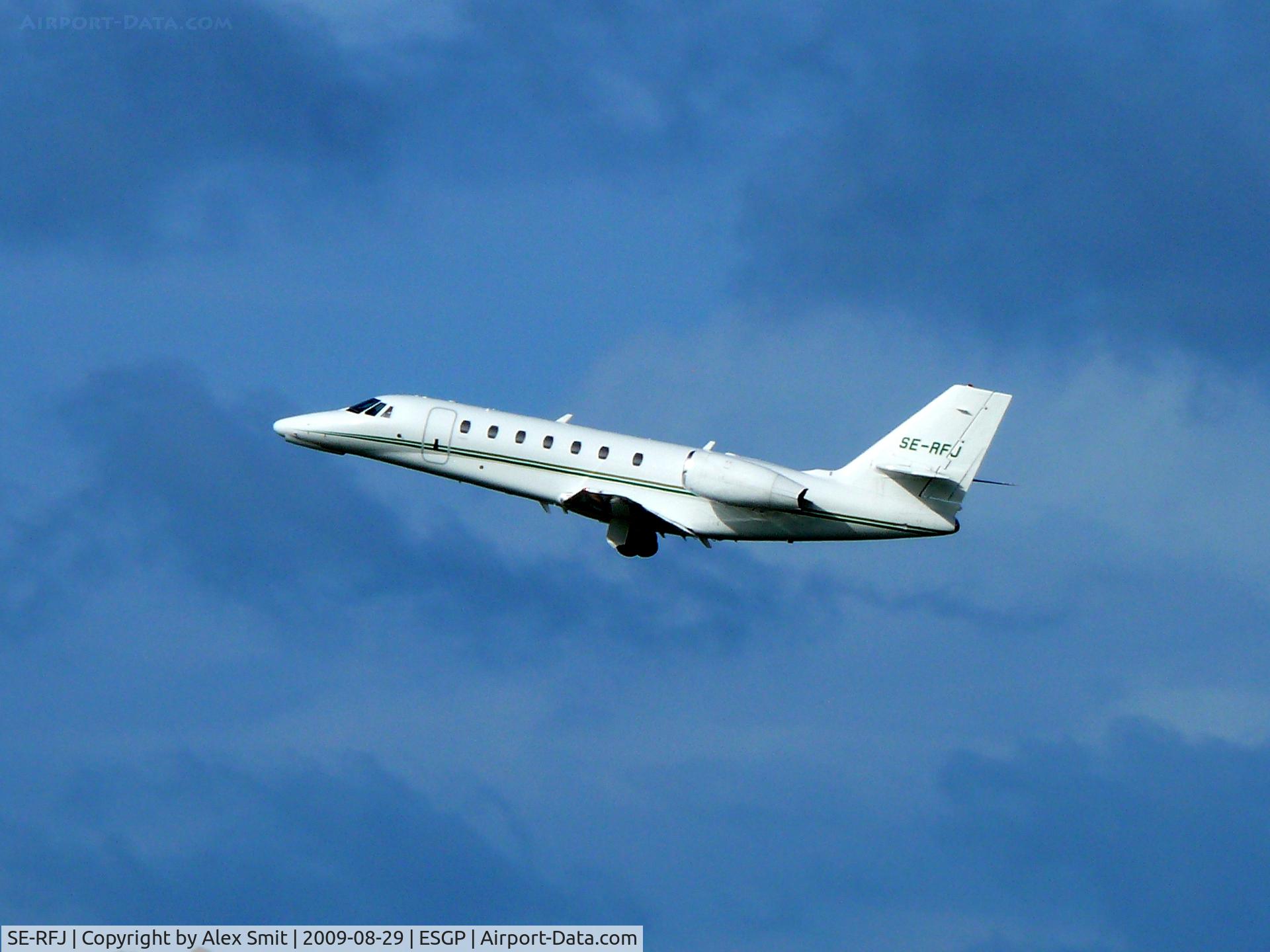 SE-RFJ, 2008 Cessna 680 Citation Sovereign C/N 680-0205, Cessna C680 Citation Sovereigh SE-RFJ European Flight Service