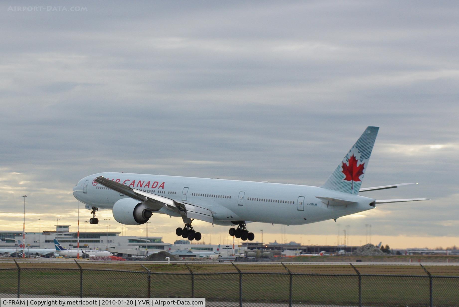 C-FRAM, 2008 Boeing 777-333/ER C/N 35250, Landing at YVR