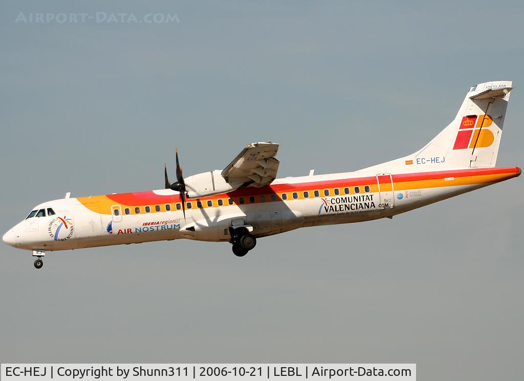 EC-HEJ, 1998 ATR 72-212A C/N 565, Landing rwy 25R