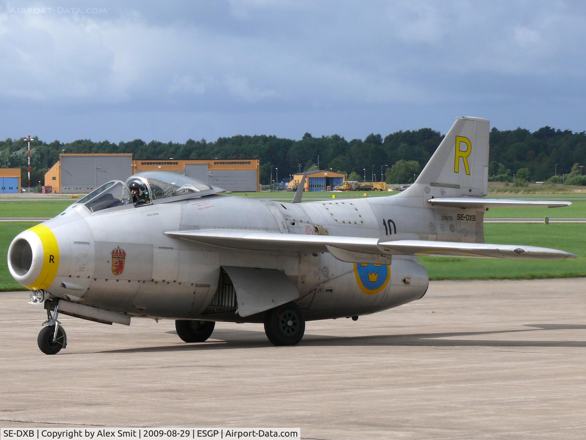 SE-DXB, 1955 Saab J-29F Tunnan C/N 29670, SAAB SJ29F Tunnan SE-DXB Swedish Air Force Historic Flight painted as 29670/R/10