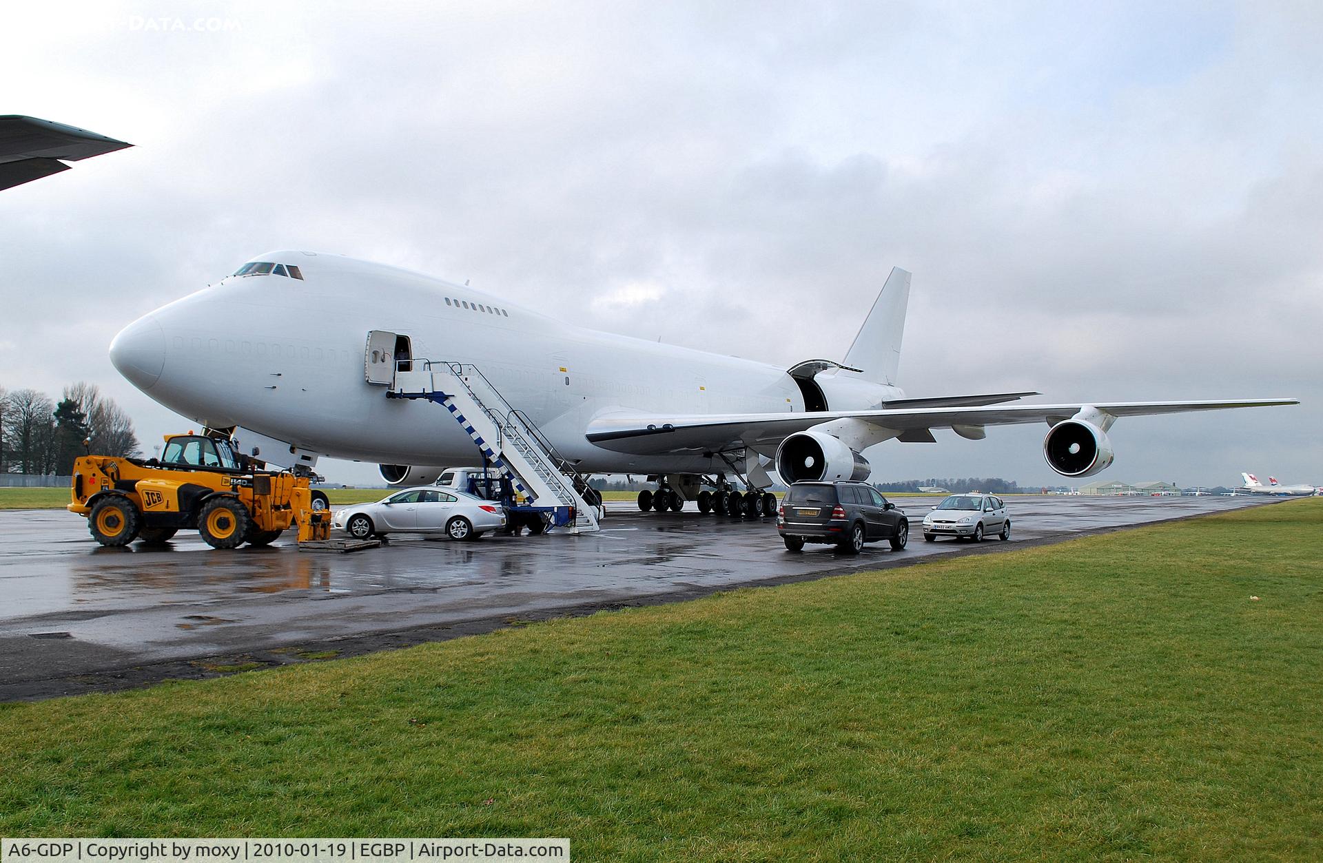 A6-GDP, 1975 Boeing 747-2B4B C/N 21098, B747-200F Final flight into Kemble 18/1/2010 for recycling. Sad end for this 1975 model which is in pretty good nick.