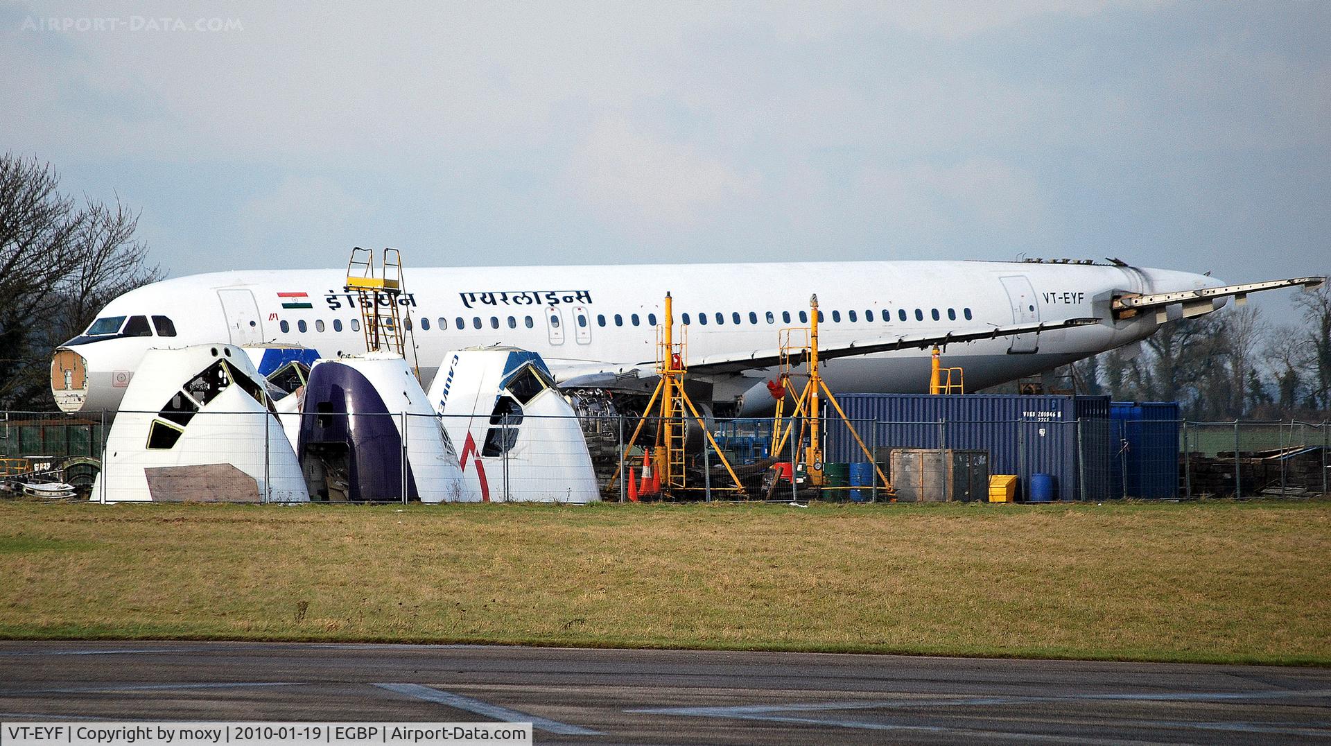 VT-EYF, 1991 Airbus A320-231 C/N 225, Ex Indian Airlines A320 being recycled at Kemble