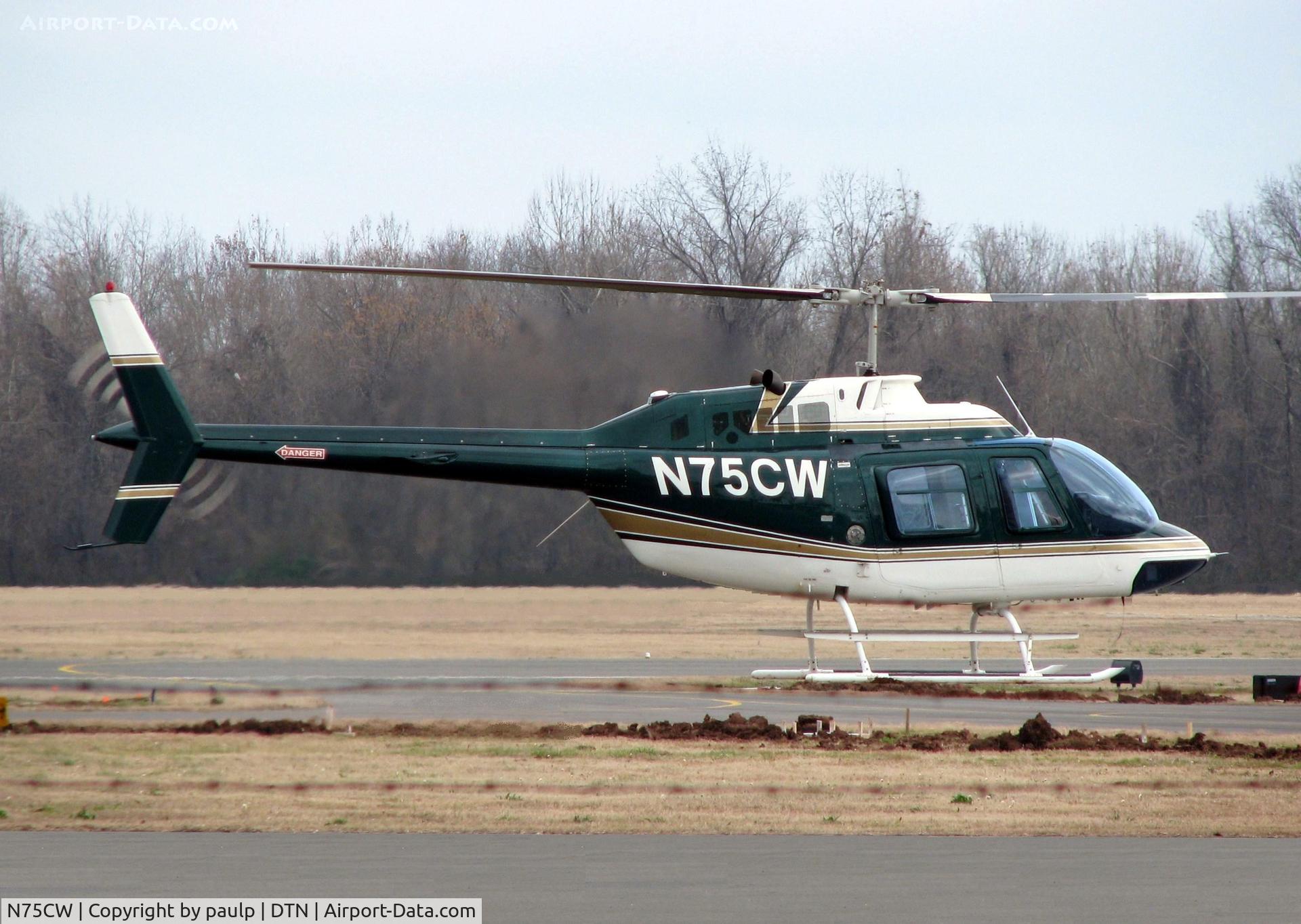 N75CW, 1975 Bell 206B C/N 1762, Departing Downtown Shreveport.