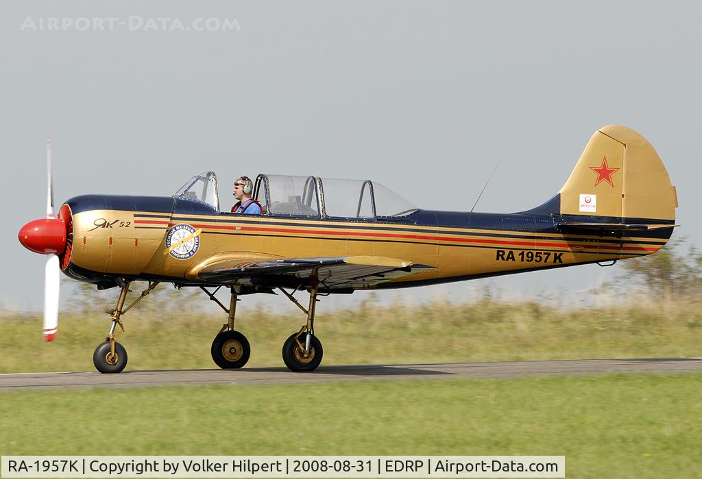 RA-1957K, Yakovlev Yak-52 C/N 822615, at Pirmasens open day